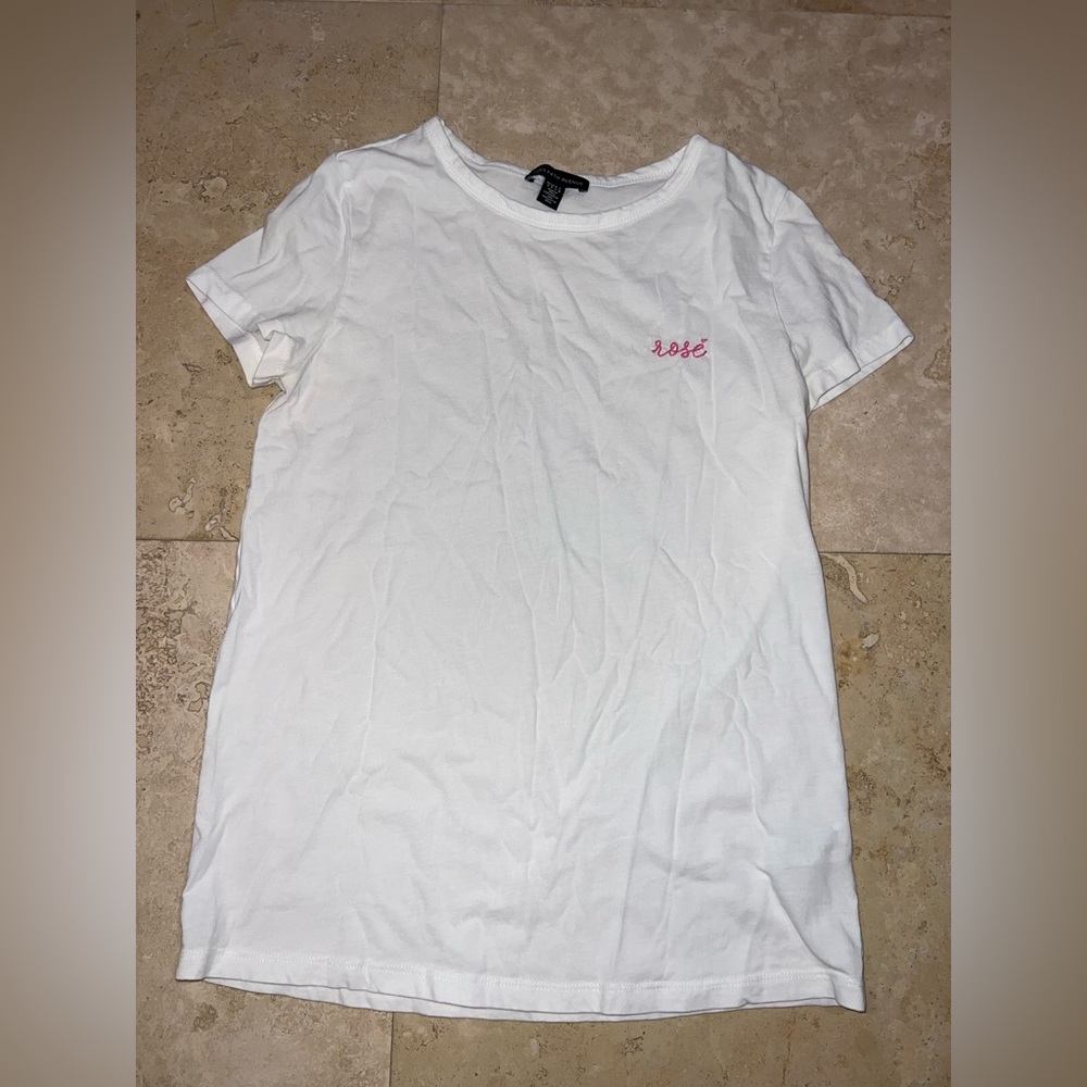Saks Fifth Avenue Classic White Tee Size S